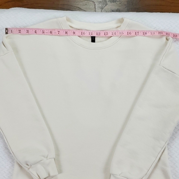 SAVVI Malia Small Cream Ivory Racerback Cut Out Detail Raw Hem Sweatshirt Small - Picture 7 of 17